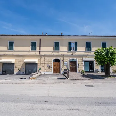 & Breakfast La Filigrana Oda ve Kahvaltı 3*